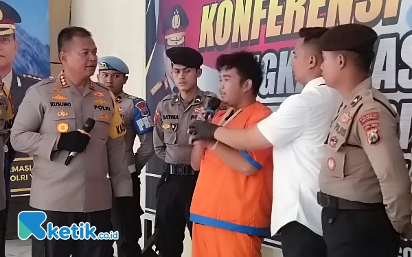 Thumbnail Berita - Kenal di Grup WA, Pria Pemalang Perkosa Gadis Sidoarjo