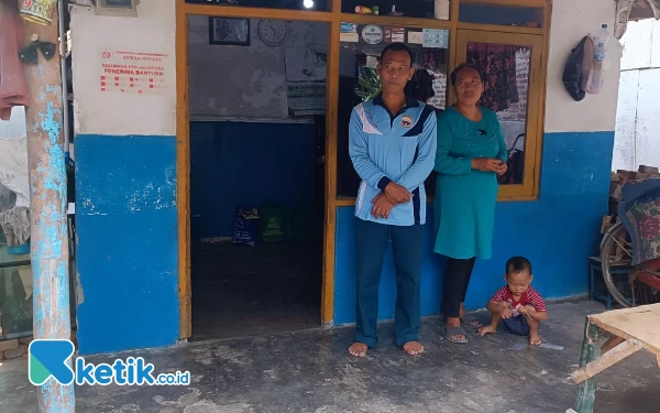 Thumbnail Bahagianya Warga Cangkring Terima Renovasi Rumah dari Pemkab Sidoarjo