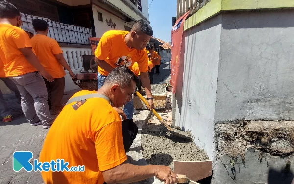 Thumbnail Perbaiki Jalan Rusak, GoCement Gelar Gerakan Tambal 1000 Lubang