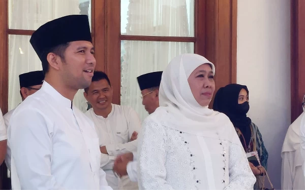 Thumbnail Berita - Dikonfirmasi Soal Timses Prabowo Subianto, Khofifah dan Emil Masih Malu-Malu