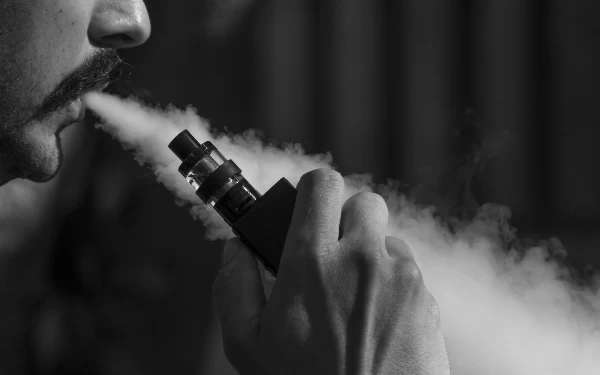 Thumbnail Awas! Inilah Efek Buruk Menggunakan Vape