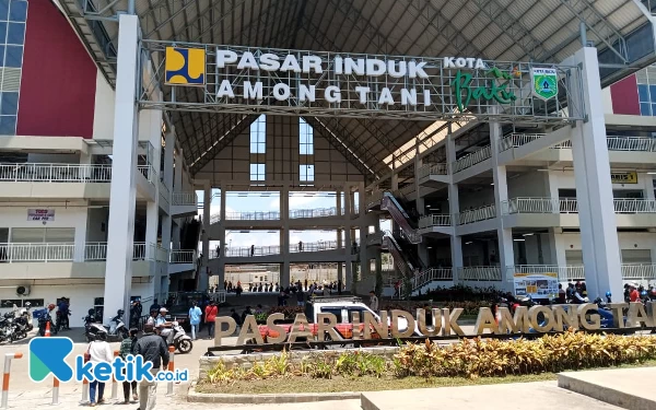 Thumbnail Seluruh Pedagang Pasar Relokasi Tempati Pasar Induk Kota Batu