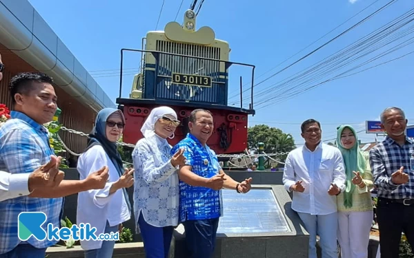 Thumbnail Berita - Manfaatkan Relasi Jember-Jakarta, Bupati Berharap Ada Paket Wisata Kolaborasi KAI