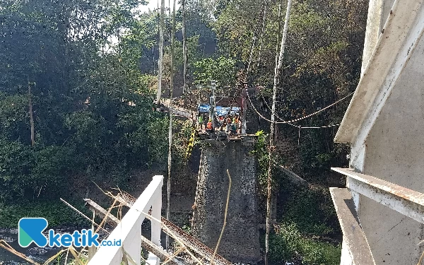 Thumbnail Berita - Telan Biaya Rp 1,3 Miliar, Jembatan Penghubung Bumiayu-Mergosono Ditarget Rampung November 2023