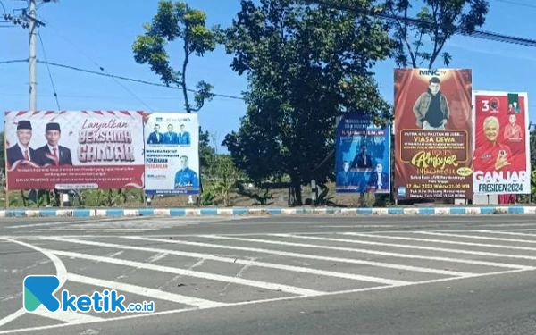 Baliho Parpol di Pacitan Tak Tertib Pajak, BKD: Banyak yang Belum Bayar