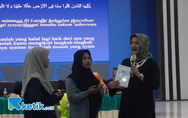 Tanamkan Gaya Hidup Halal di UIN KHAS Jember, Marissa Haque Ingin Aksi Nyata Untuk UMKM