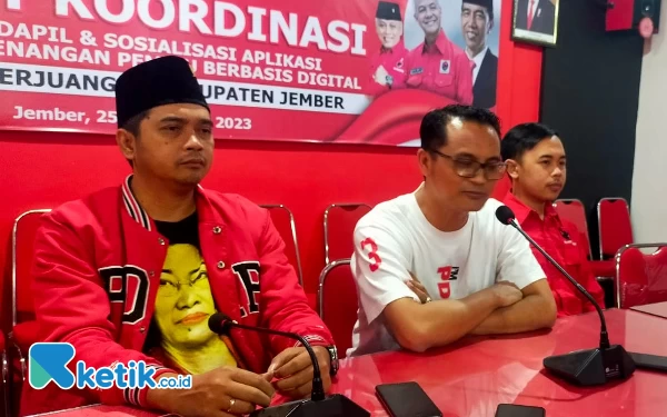 Thumbnail PDIP Jember Optimistis Pasangan Ganjar-Mahfud MD, Targetkan Menang 60 Persen