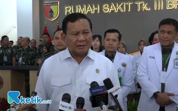 Thumbnail Prabowo Pastikan Deklarasi Cawapres di Jakarta Senin Besok, Gibran?