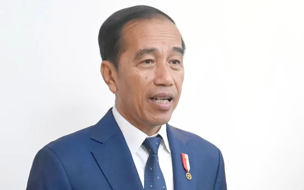 Thumbnail Dolar AS Hampir Menyentuh Rp16.000, Presiden Jokowi Anggap Masih Aman