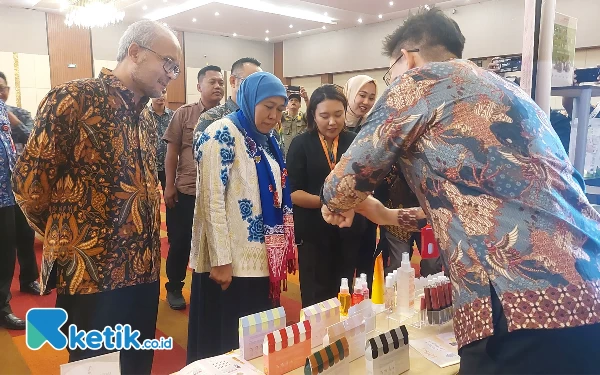 Thumbnail Berita - Khofifah Dorong Jatim Jadi Pemain Pasar Halal Global