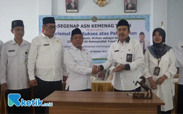 Thumbnail Berita - Kepala Kemenag Tuban Pindah Jadi Dosen, Kasubag TU Jadi Plt