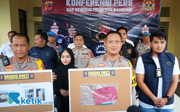 Thumbnail Polresta Bandung Ungkap Kasus Penusukan Admin Grup WA Geng Motor Hingga Tewas