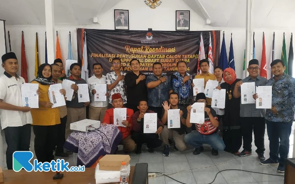 Thumbnail KPU Kabupaten Probolinggo Finalisasi DCT dan Surat Suara Pemilu 2024