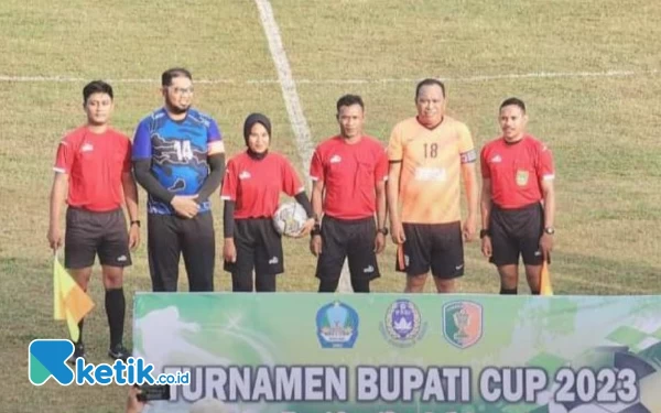 Thumbnail Begini Cerita Wasit yang Memimpin Laga Terakhir Bupati Usman Sidik sebelum Meninggal