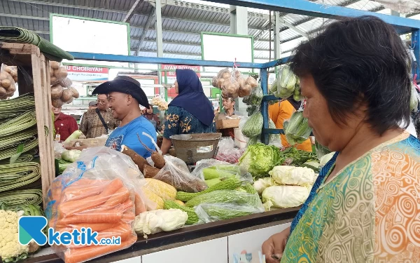 Thumbnail Berita - Diskopindag Kota Malang Pacu Pembayaran Digital pada Pedagang Pasar