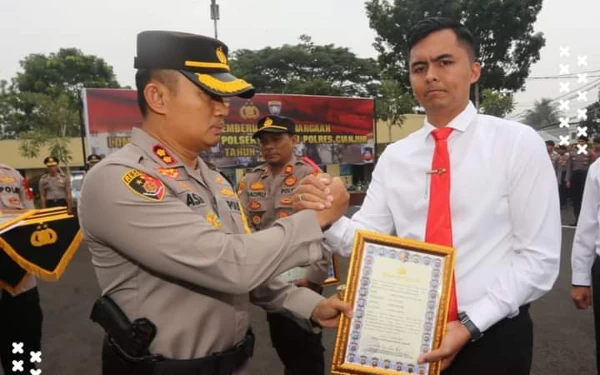 Thumbnail Pacu Kinerja Anggota, Kapolres Cianjur Beri Penghargaan pada Personel Berprestasi