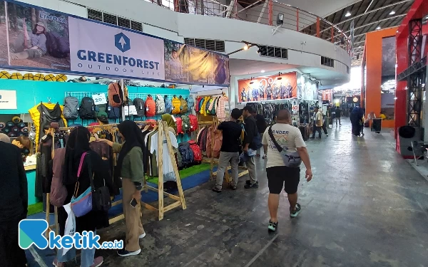 Thumbnail Resmi Dibuka, Pameran Peralatan Outdoor Indofest Surabaya Targetkan Transaksi Rp5 Miliar per Hari