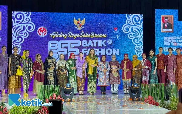 Thumbnail Berita - Batik Fashion Fair 2023 di Jawa Timur Makin Lengkap dan Spektakuler