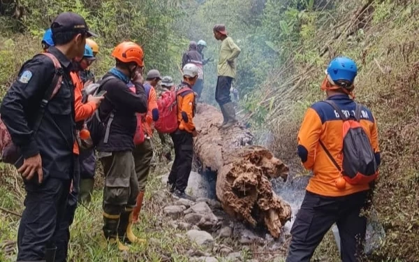 Thumbnail Antisipasi Bencana Banjir, BPBD Kota Batu Lakukan Susur Sungai Cegah Luapan Air