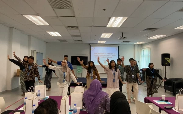 Thumbnail Berita - Smatag Lakukan Student Visit ke Singapore dan Malaysia Kenalkan Budaya Indonesia