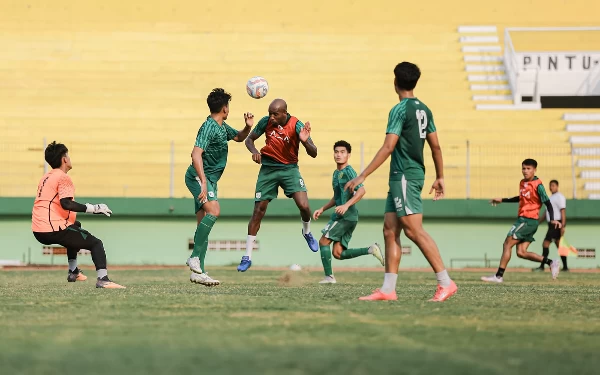 Thumbnail Persebaya Mulai Benahi Chemistry Antar Pemain