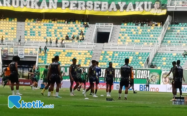 Thumbnail Persebaya Upayakan Gunakan Stadion GBT saat Lawan PSIS Semarang