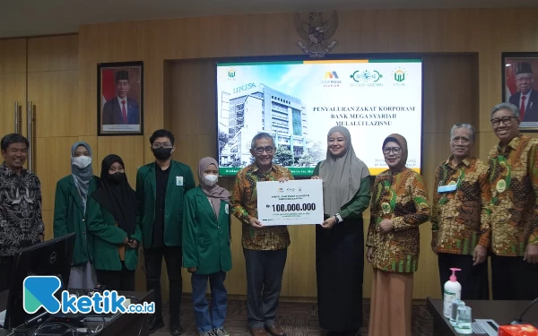 Thumbnail Unusa Dapat Dana Zakat Korporasi Rp100 Juta untuk Beasiswa Mahasiswa Kurang Mampu