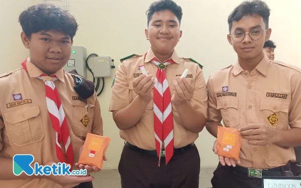 Thumbnail Berbakat! Siswa SMA Islam Sabilillah Malang Berhasil Ciptakan Lip Balm dari Kulit Jeruk