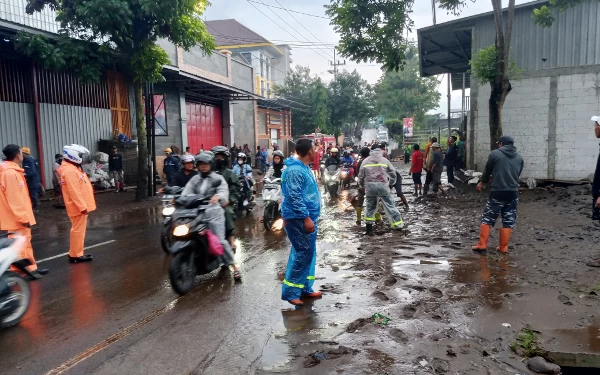 Thumbnail Berita - Banjir Bandang Landa Bumiaji Kota Batu