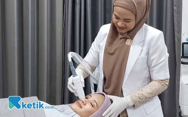 Thumbnail dr. Tiffany: Contouring dan Healthy Skin akan Jadi Tren Perawatan Kulit 2024