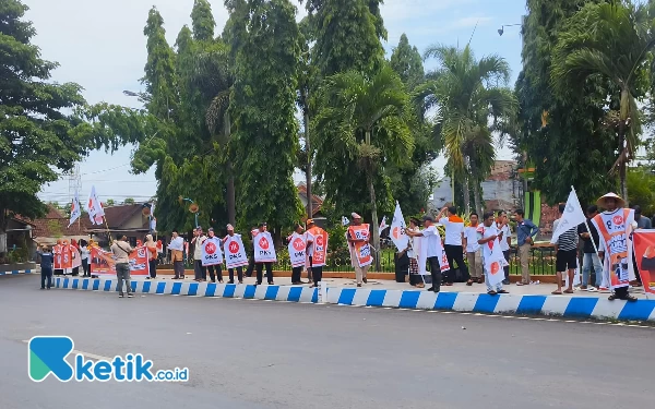 Thumbnail Sosialisasi Gagasan Partai dan Capres-Cawapres 01, PKS Bondowoso Gelar Flashmob