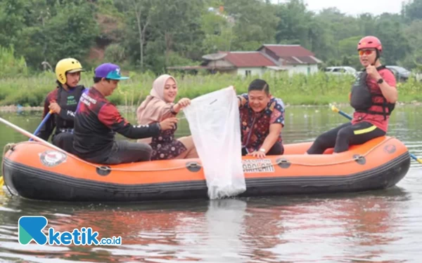 Thumbnail Berita - Pj Wali Kota Pagaralam Ajak Masyarakat Jaga Kelestarian Wisata Tebat Gheban