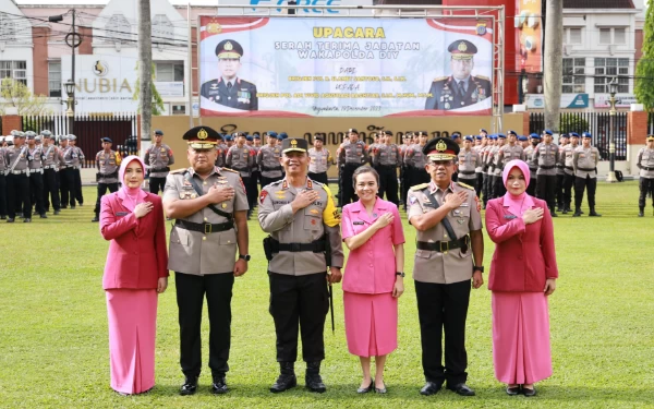 Lima Pejabat Polda DIY Dimutasi, Termasuk Wakapolda