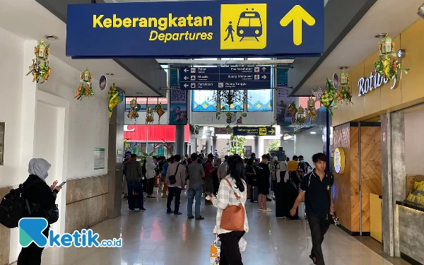 Libur Nataru, KAI Daop 8 Catat Penjualan Tiket hingga 76 Persen