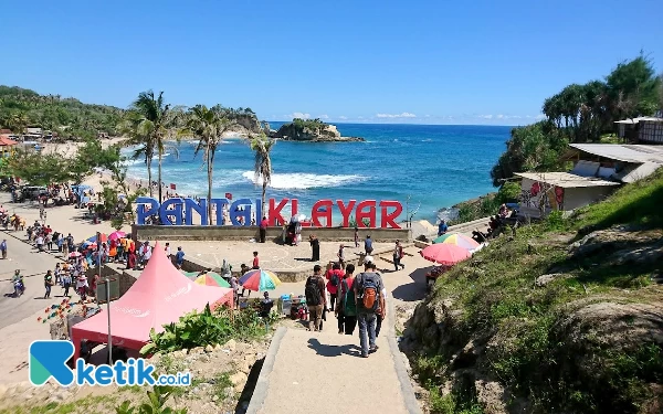 Thumbnail Sederet Destinasi Wisata di Pacitan yang Cocok Dikunjungi Bareng Keluarga saat Libur Akhir Tahun