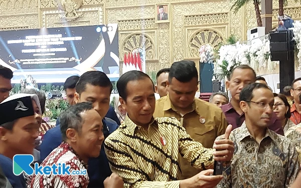 Thumbnail Presiden Jokowi Minta Anggaran Riset Naik untuk Ciptakan SDM Unggul