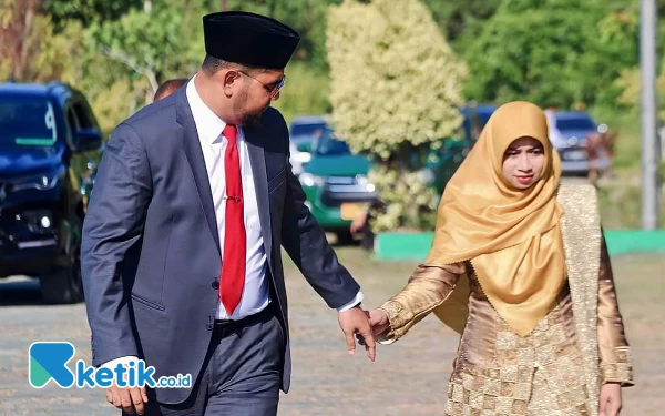 Thumbnail Kolaborasi Romantis, Bupati Bassam dan Istri Dorong Kemajuan PKK di Halsel