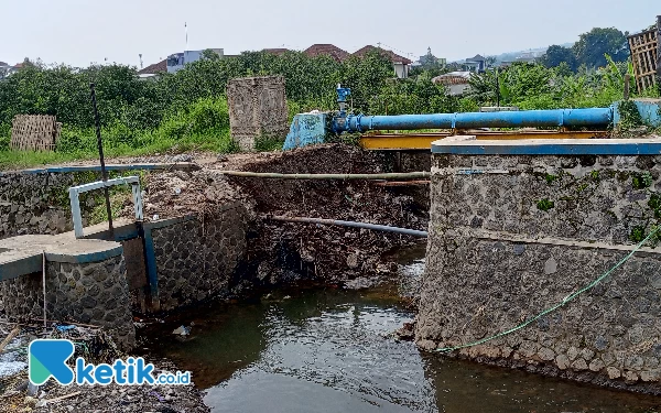 Thumbnail Cegah Banjir, Pemkot Batu Revitalisasi Kali Paron