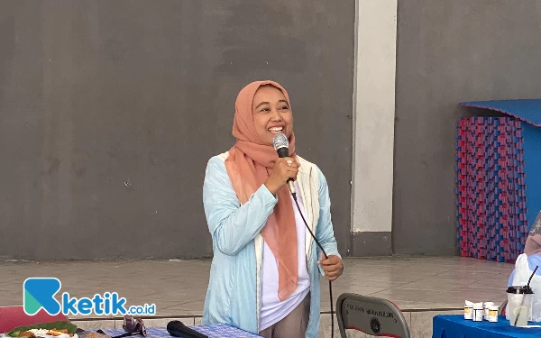 Thumbnail Berita - Rosma Yuliani Targetkan 7 Ribu Suara di Dapil 5 Surabaya