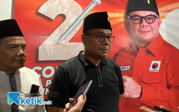 Thumbnail Romy Soekarno Nobar Debat Cawapres di Blitar