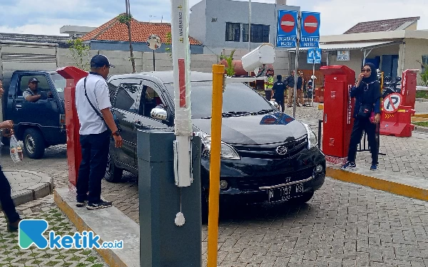 Thumbnail Berita - Parkir Elektronik Satu Pintu di Pasar Induk Among Tani Kota Batu Mulai Diujicoba