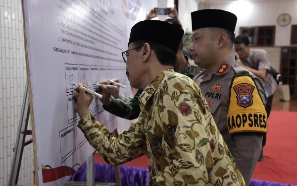 Thumbnail Deklarasi Damai, Pemkot Kediri Ajak Seluruh Elemen Masyarakat Ciptakan Pemilu 2024 Aman dan Kondusif