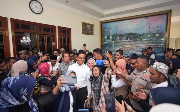 Thumbnail Sambangi Maluku Utara, Anies Baswedan Bicara Kejayaan Kerajaan Ternate