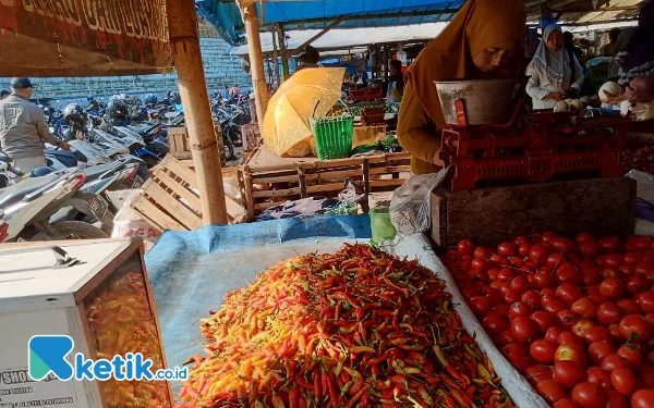 Thumbnail Harga Cabai Merah Besar Tembus Rp 90 Ribu Per Kilogram di Kota Batu