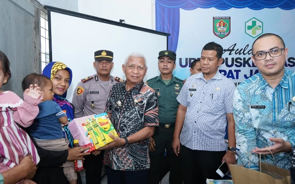 Tingkatkan Layanan Kesehatan, Bupati Asahan Serahkan Alkes di UPTD Puskesmas Prapat Janji