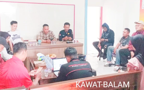 Thumbnail Komunitas Wartawan Kota Bandar Lampung Rapat Internal, Pastikan Tangkal Berita Hoaks