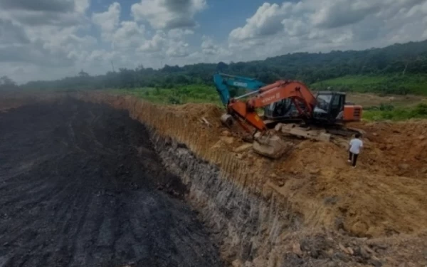 Thumbnail Berita - Setelah Mediasi, Warga Kecewa Aktivitas Pertambangan di Tenggarong Masih Berlanjut