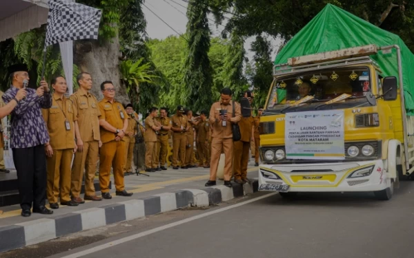 Thumbnail Atasi Gejolak Harga Pangan, Pemkot Mataram Salurkan 392,3 Ton Bantuan Pangan