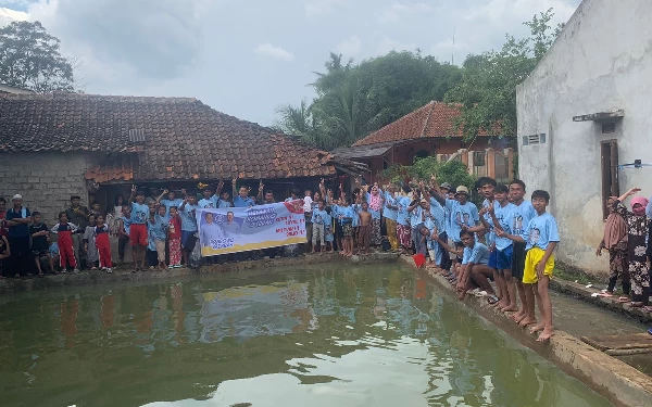 Thumbnail Relawan Komando Gibran Terus Bergerak Gempur 10 Desa di Cianjur