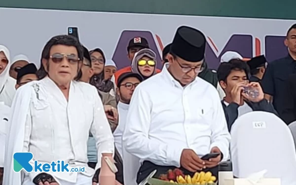 Thumbnail Kampanye Akbar Amin  di Kota Pasuruan Dihibur Rhoma dan Elvi, Massa Membeludak